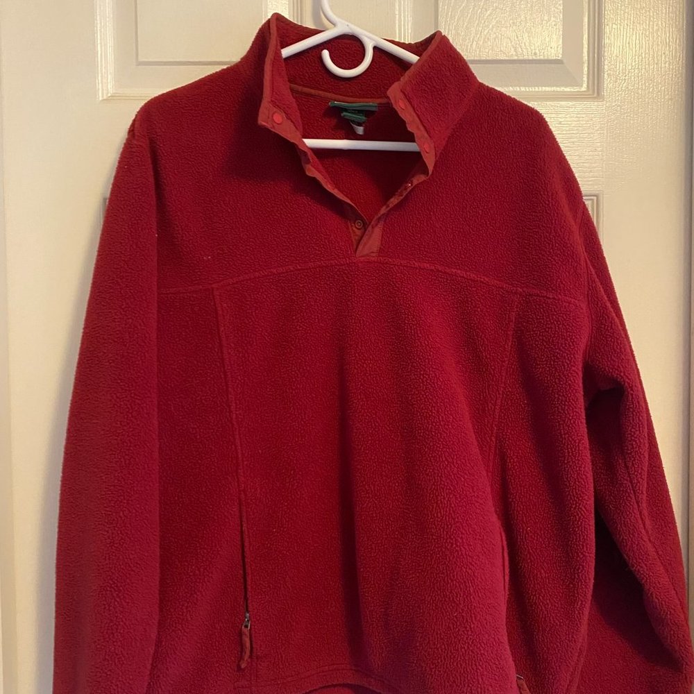 LLBean maroon fleece Men- size L